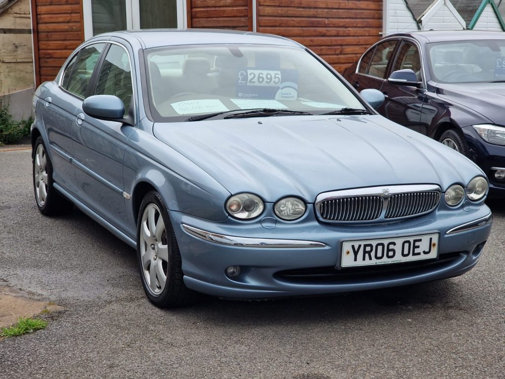 Jaguar x 5