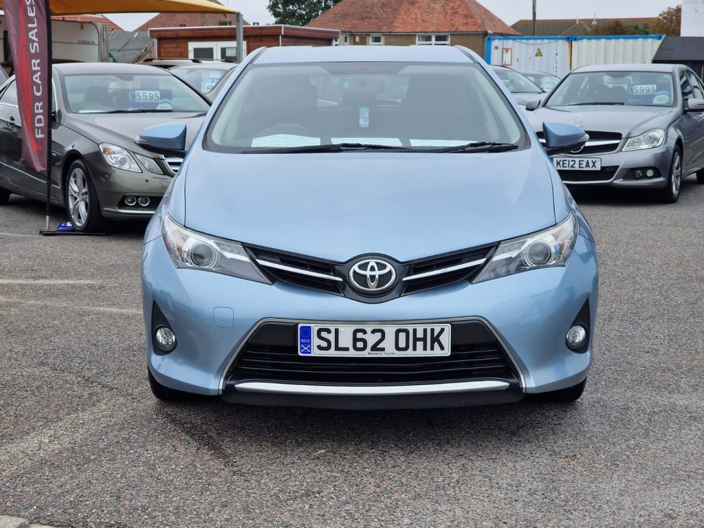 Toyota auris sport valvematic1