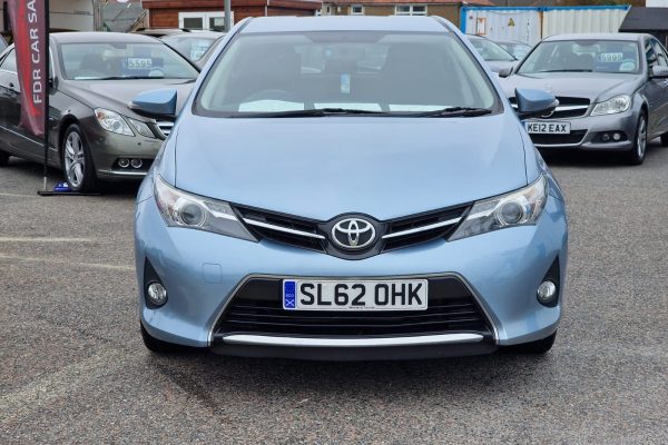 Toyota auris sport valvematic1