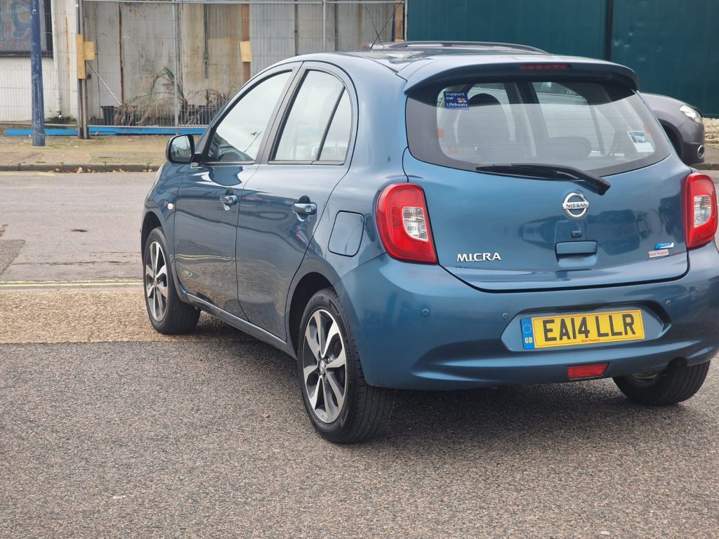 Nissan micra 5