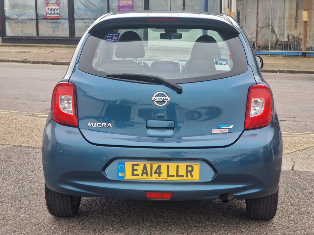 Nissan micra 6